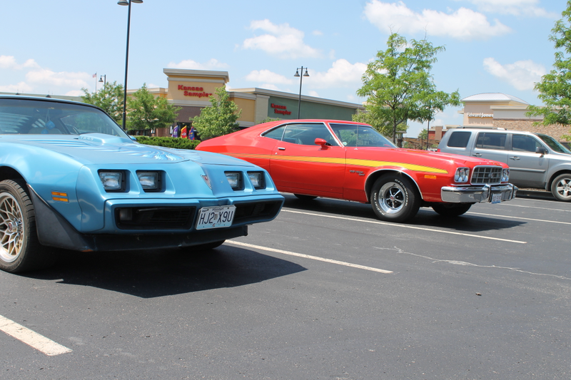 Illustration for article titled Kansas City Cars & Coffee Photo Dump!